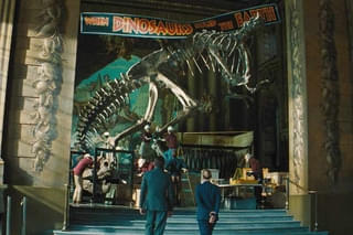 これは「ジョーズ」!? もしかして「インディ・ジョーンズ」!? 「ジュラシック・ワールド」新章はスピルバーグ作品へのオマージュだらけ