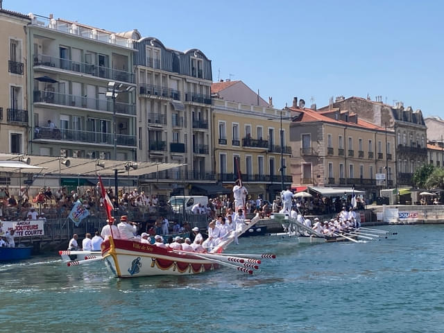 この地の伝統水上競技「ジュート」