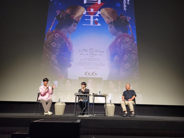 (左から)李相日監督、音楽の原摩利彦、音響の白取貢