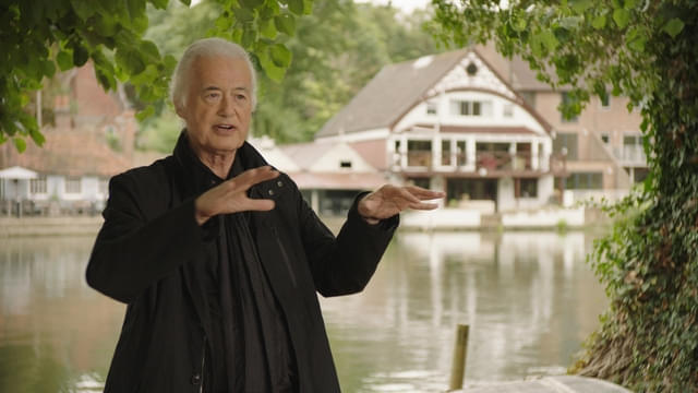 「従来の音楽映画とは一線を画す、まったく新しいジャンルの作品だと感じた」