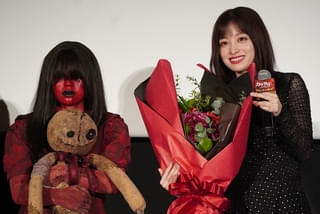 橋本環奈、勘の良さを発揮→小芝居→平謝りの大立ち回り【「カラダ探し THE LAST NIGHT」公開記念舞台挨拶】