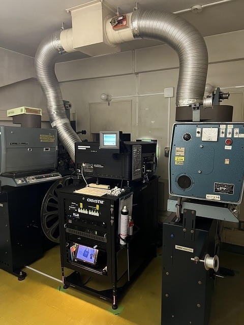 早稲田松竹の映写機