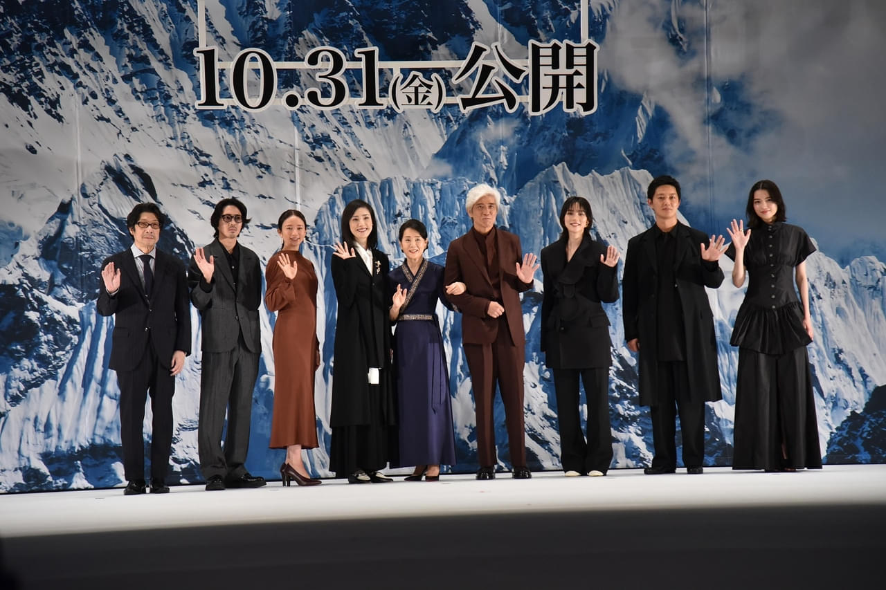 のん、撮影最終日にサプライズで駆けつけた吉永小百合に「かっこいい！と感動しました」