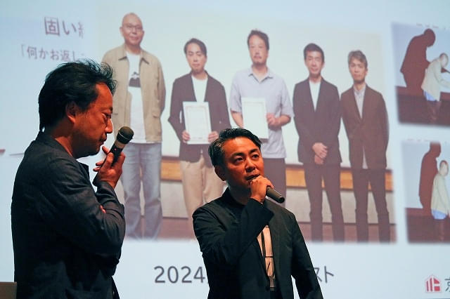 「引かれ者の小唄」パイロット版をお披露目した栗本監督と島村氏