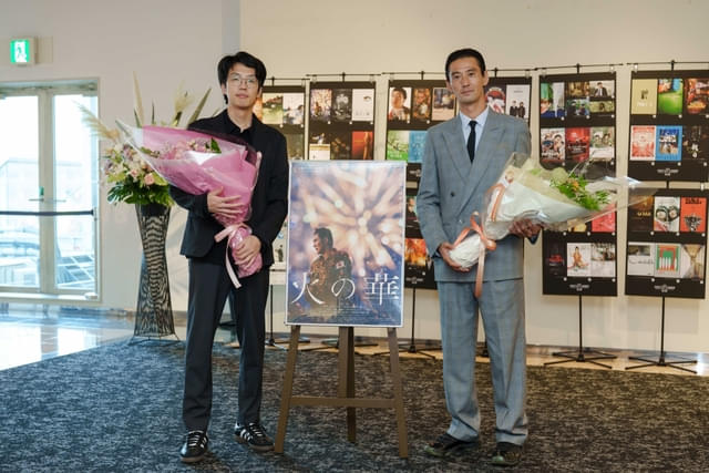 小島央大監督（左）＆山本一賢（右）／大阪アジアン映画祭にて