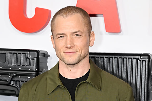 タロン・エガートン、ギャング映画でオスカー・アイザックの代役に