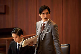 “弁護士”錦戸亮が、性別適合手術をめぐる裁判に挑む 傍聴席で裁判を目の当たりにしているような臨場感…本編映像3本