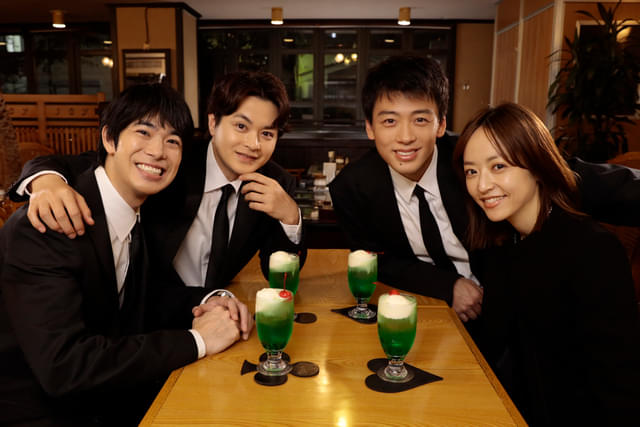 埋めたはずの拳銃の存在を知っていた同級生全員が容疑者に