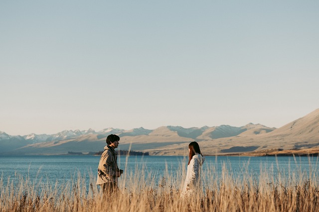 福士蒼汰と福原遥が「楓」のニュージーランド撮影舞台裏をナビゲートするメイキング映像公開