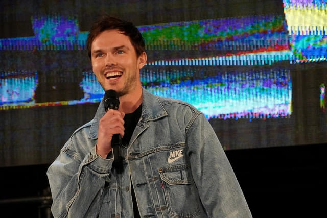 ニコラス・ホルト