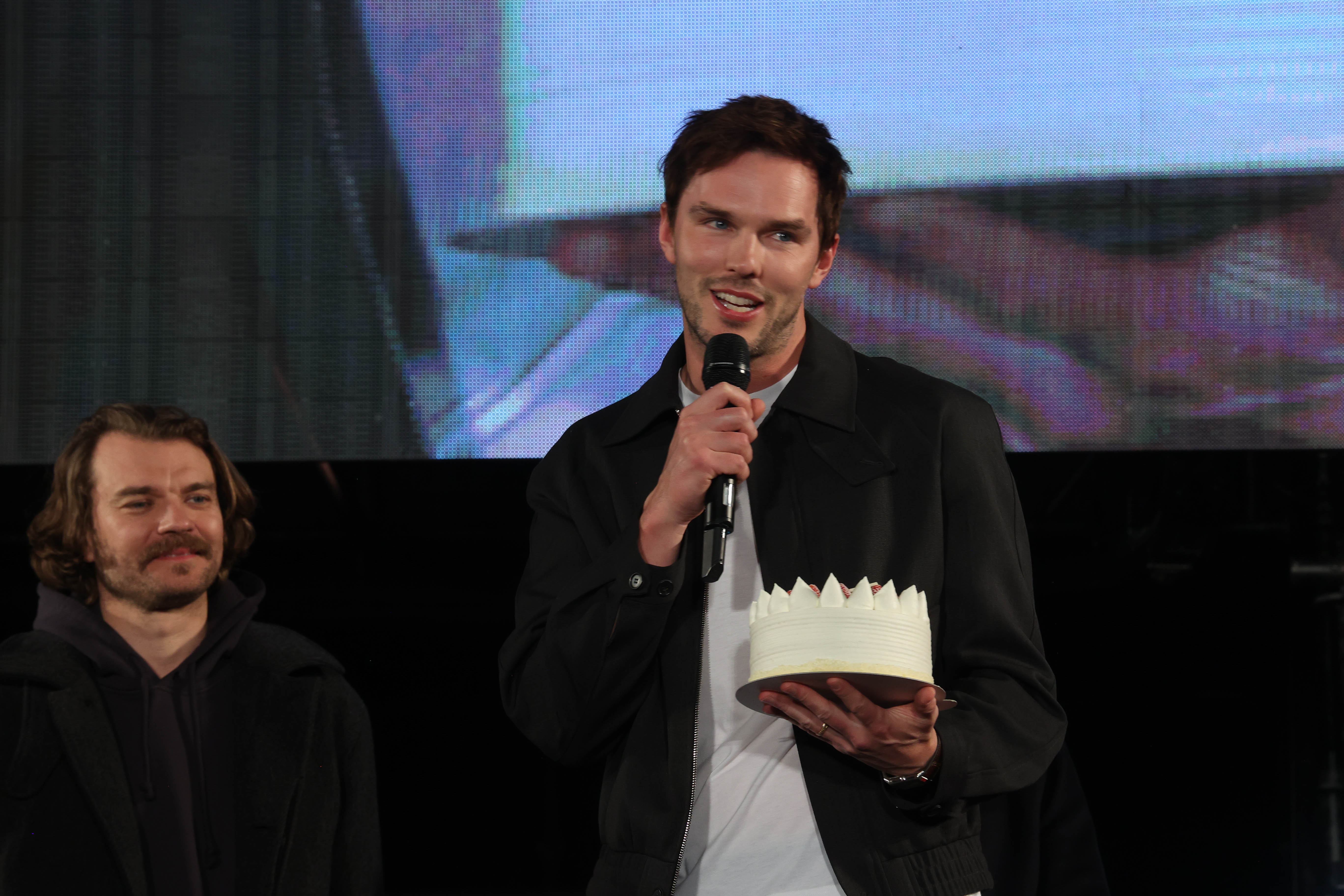 【東京コミコン2025】ニコラス・ホルトの誕生日を会場全員で祝福、イベントに幕