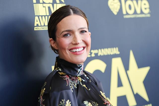 A24の官能サスペンス、主演はマンディ・ムーア