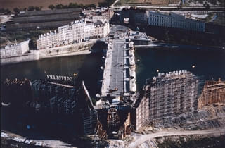 フランス映画史上最大のオープンセット、倒壊の悲劇を乗り越えた“伝説”「ポンヌフの恋人」メイキング写真＆映像公開