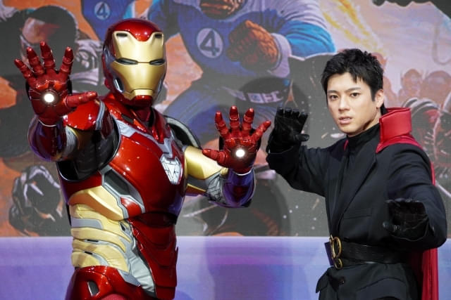 山田裕貴（右）＆アイアンマン（左）