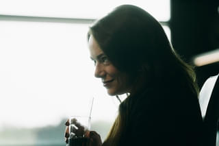 アカデミー賞作品賞、主演女優賞など4部門ノミネート！ 「ブゴニア」新場面写真披露