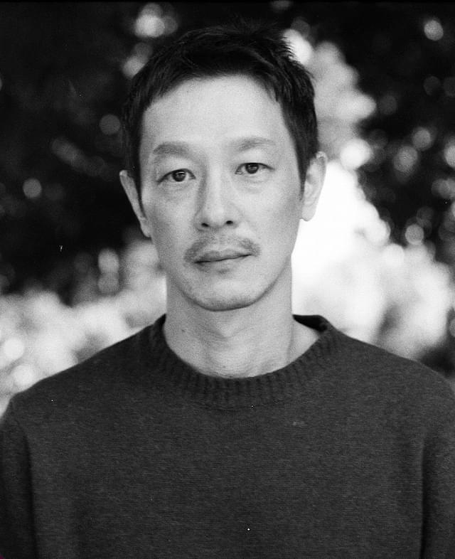 物語の鍵を握る役どころを演じる