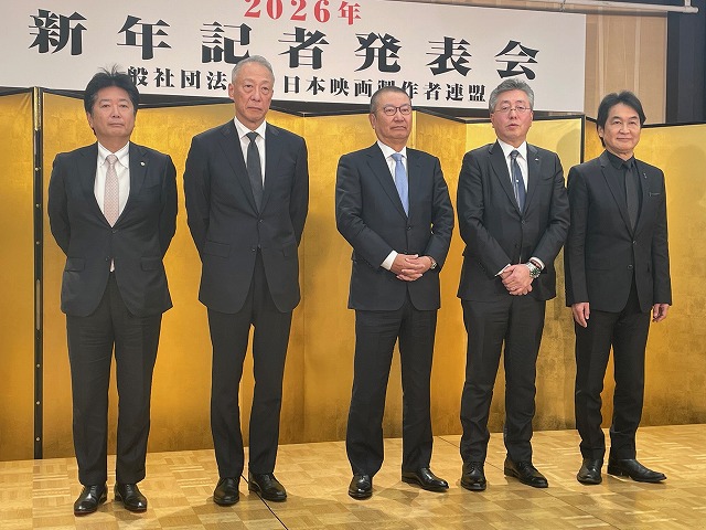 2025年の映画年間興収2744億円で歴代最高、邦画が2075億円を記録し最高成績！