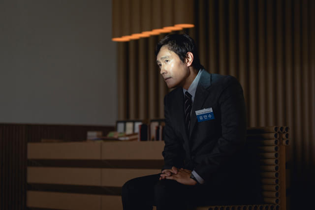 主人公のマンスを演じたイ・ビョンホン