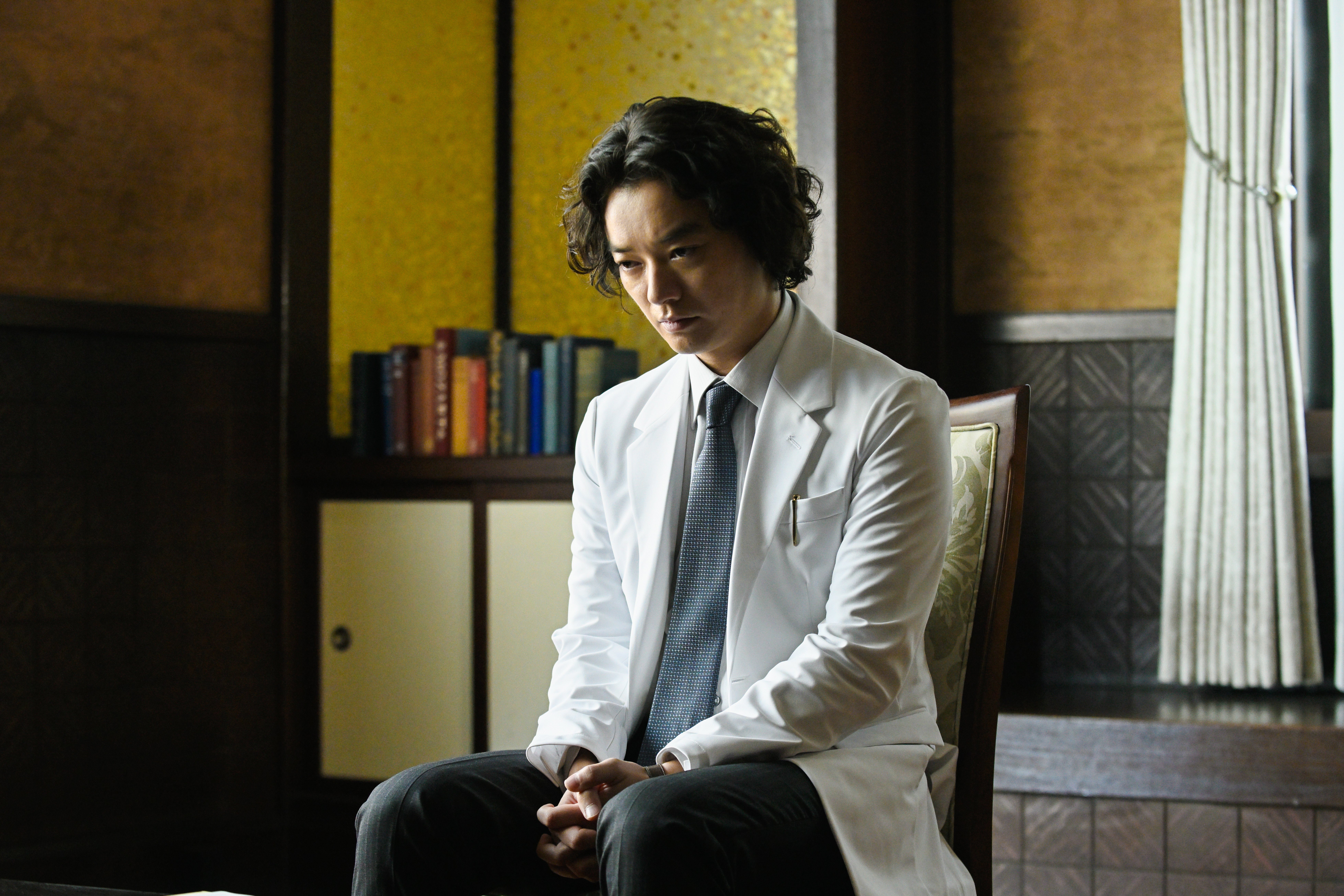 眼差しの先に映るのは、楽園か悪夢か 染谷将太主演「廃用身」キャラクターカット公開