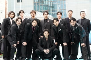 シン・仮面ライダー」入場特典第3弾は、イラストサインペーパー「仮面