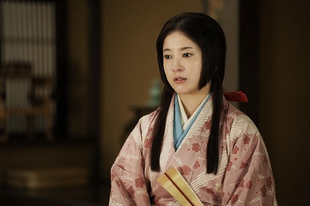 千代保（吉高由里子）