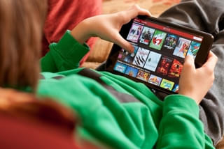 映画館で感動した映画、スマホ＆タブレットで観たけどイマイチだった――これって何故？ 理由を紐解くポイントを徹底解説【音響編】