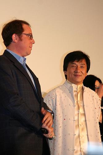 ジャッキー・チェン来日。四川チャリティ恩返しにオークション出品