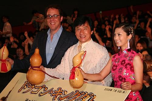 ジャッキー・チェン来日。四川チャリティ恩返しにオークション出品