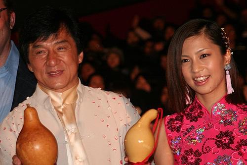 ジャッキー・チェン来日。四川チャリティ恩返しにオークション出品