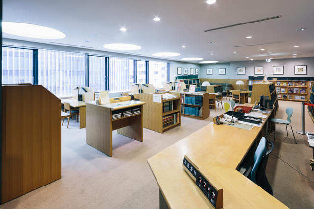 4F_図書室