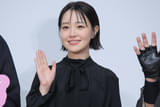 奈緒、原作者・京極夏彦からの絶賛に安堵の笑顔 主演映画「死ねばいいのに」完成披露で手応え語る