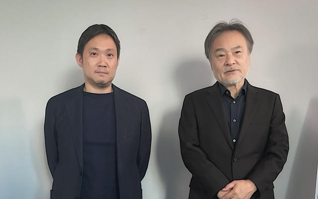 （左から）濱口竜介、黒沢清