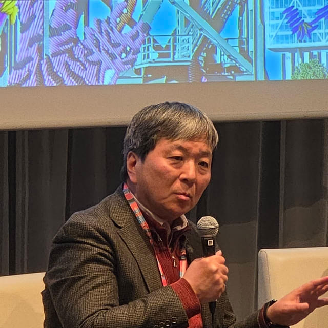 鶴田法男監督