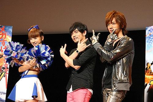 「カンフー・ダンク！」のジェイ・チョウ、ほしのあきの胸元にタジタジ