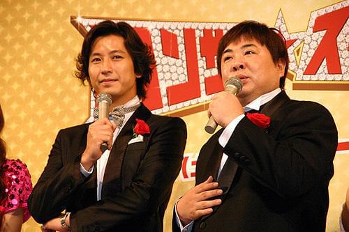 ドランク塚地、「ハンサム★スーツ」舞台挨拶でチーム・ブサイクに