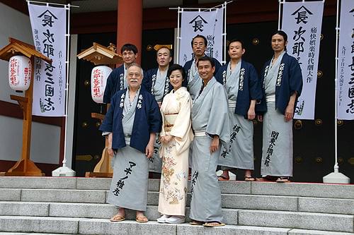 浅草寺に次郎長一家が参上！マキノ雅彦監督作「次郎長三国志」会見