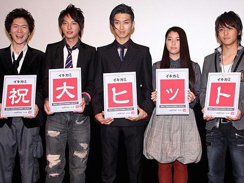 父・優作の演技スタイルを踏襲?