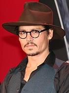 バートン監督版「不思議の国のアリス」のセット写真初公開！