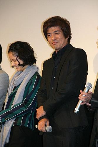 宮崎あおい「クドカンは天才」と絶賛。「少年メリケンサック」会見