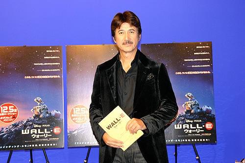 草刈正雄が180キロの巨漢役に！「WALL・E／ウォーリー」アフレコ収録