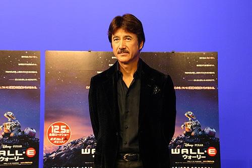草刈正雄が180キロの巨漢役に！「WALL・E／ウォーリー」アフレコ収録
