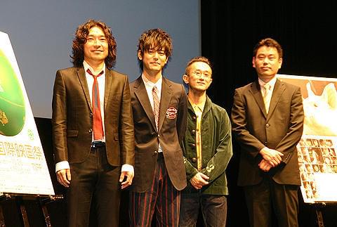 妻夫木聡も観客もびっくり！マツケンも来場した「ブタがいた教室」