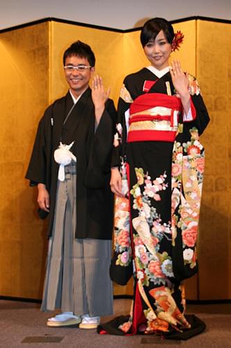 佐藤江梨子、映画「秋深き」で共演の八嶋智人と結婚？