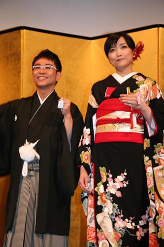 佐藤江梨子、映画「秋深き」で共演の八嶋智人と結婚？