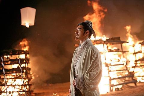 「レッドクリフ PartII」の長江が真っ赤に燃える予告編が初公開