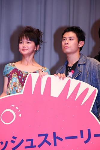 俳優・伊藤淳史がバンド活動に意欲。「フィッシュストーリー」完成