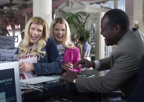 脱げばいいってものじゃない！最も“セクシーじゃない”映画23本を発表