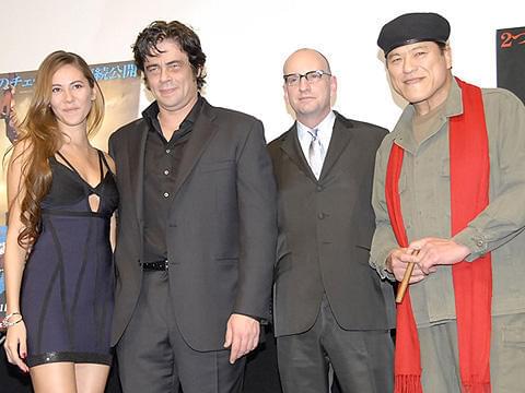 デル・トロ＆ソダーバーグ、入魂の2部作「チェ」で来日。猪木も登場！