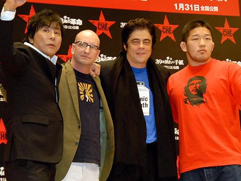 監督とデル・トロの言葉は明大生にどう響いたか