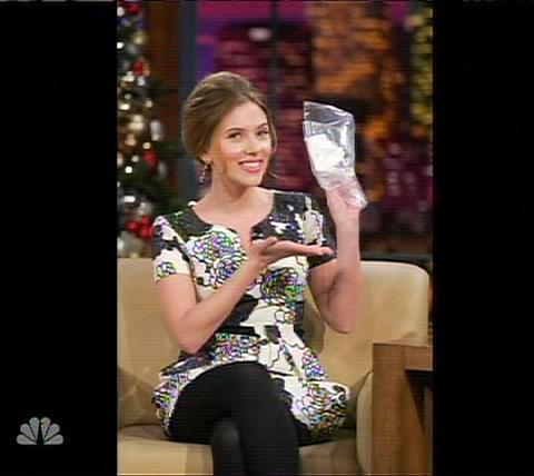 スカーレット・ヨハンソンの使用済みティッシュが約50万円で高額落札！